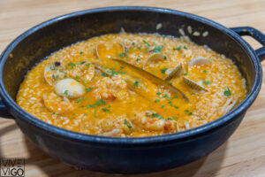 foto plato restaurante amares